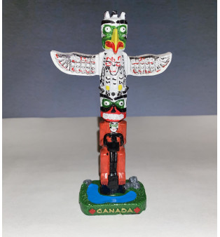 3D-Polyresin Figurine- Canada Totem 