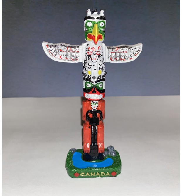 3D-Polyresin Figurine- Canada Totem 
